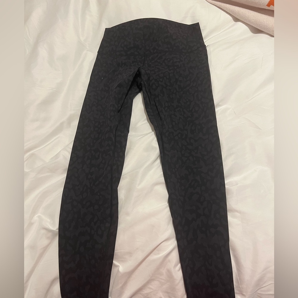 28in lululemon leggings